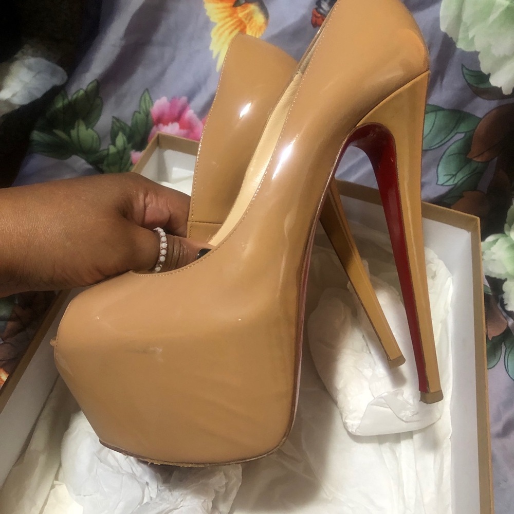 Nude Christian Louboutin patent highness 160 peeptoe pumps 39 - Picture 5 of 9